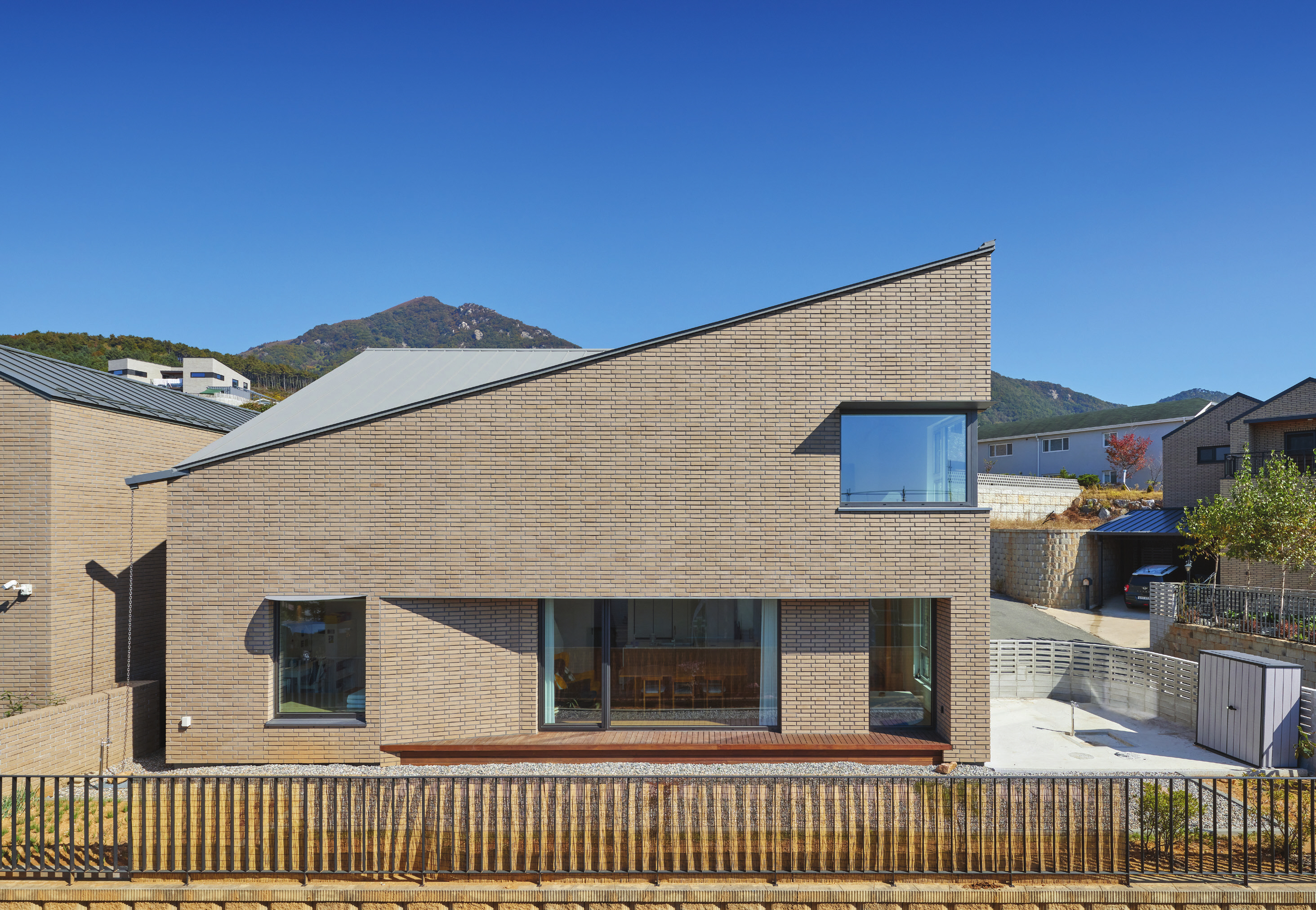 c_098-105 양평유연재_사무소아홉칸_-003.jpg