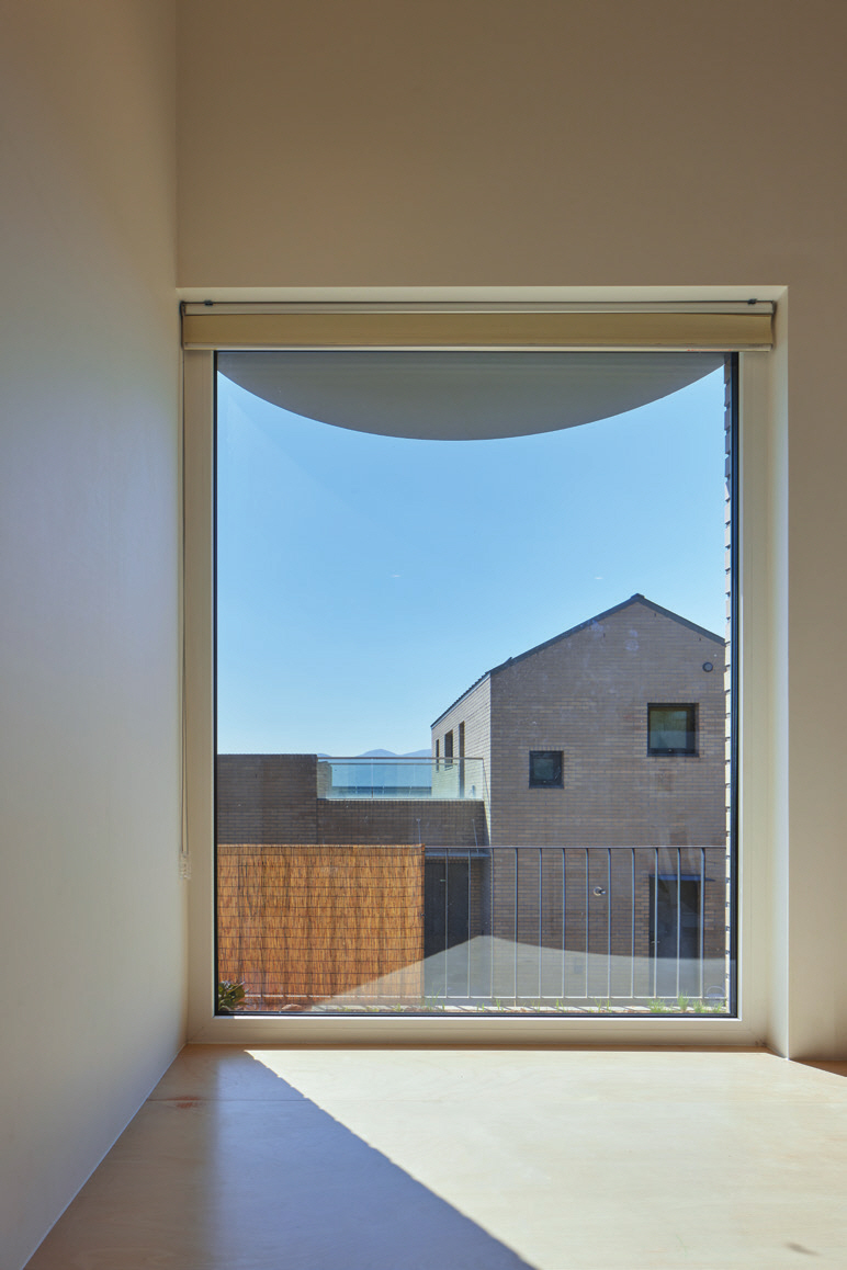 c_098-105 양평유연재_사무소아홉칸_-011.jpg