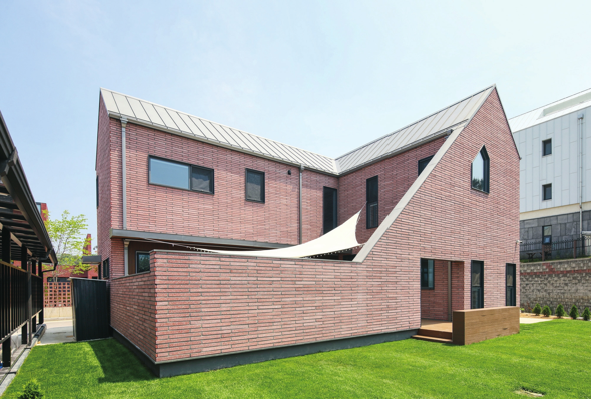 c_156-161 AD홈스타일토토 수완동주택_-000-horz.jpg