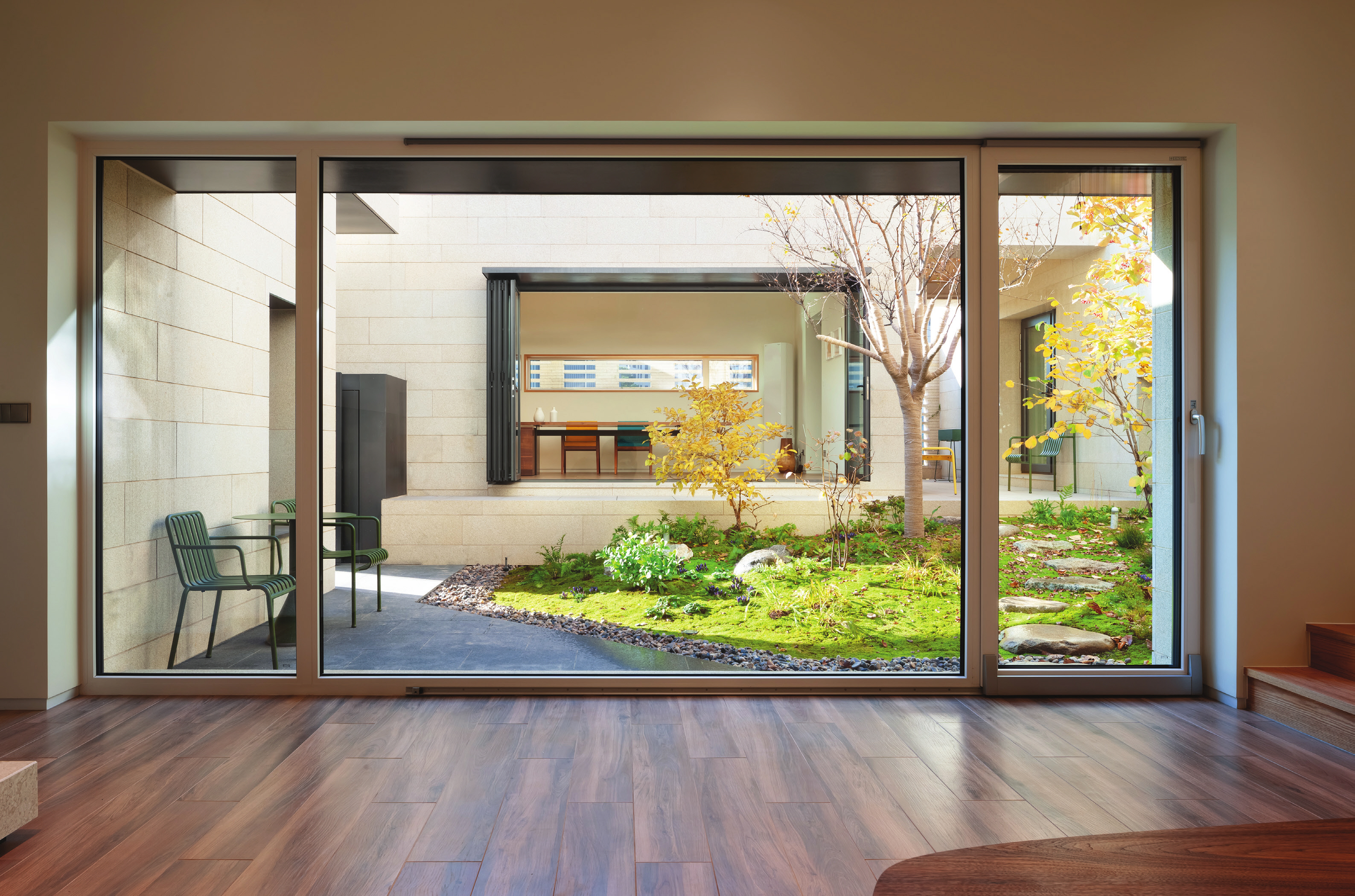 c_166-173 운중동주택_목금토건축_-003.jpg