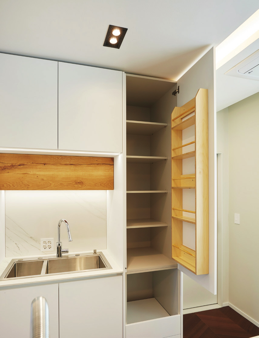 c_182-183 우노가구_-004.jpg