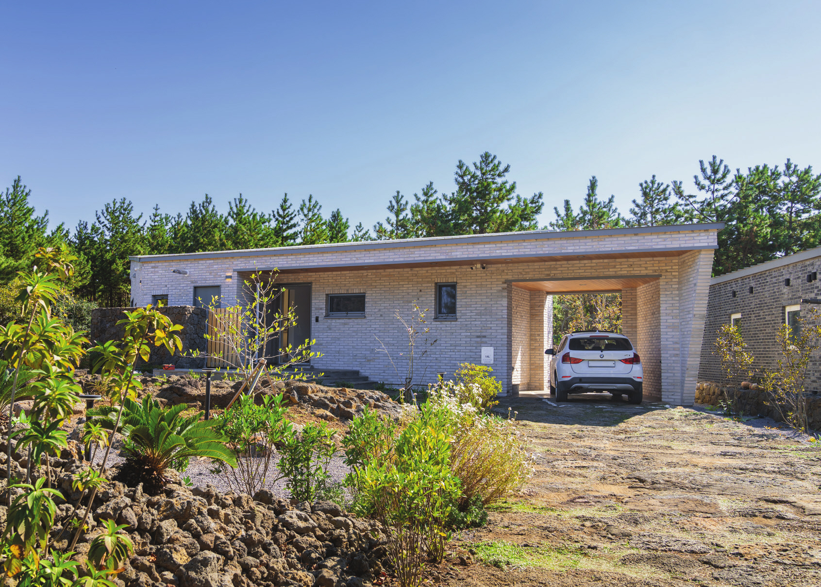 c_040-047 조한준건축_제주협재리주택_-004.jpg