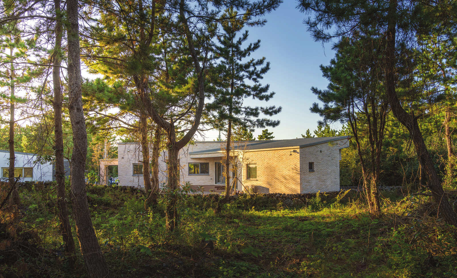 c_040-047 조한준건축_제주협재리주택_-014.jpg