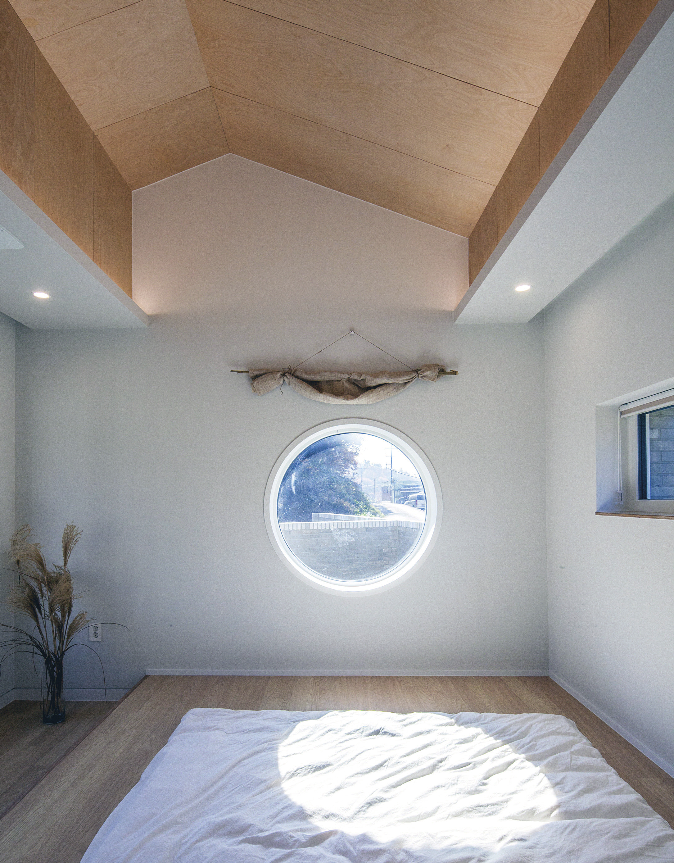 c_054-061 어나더건축_진주삼각집_-012.jpg