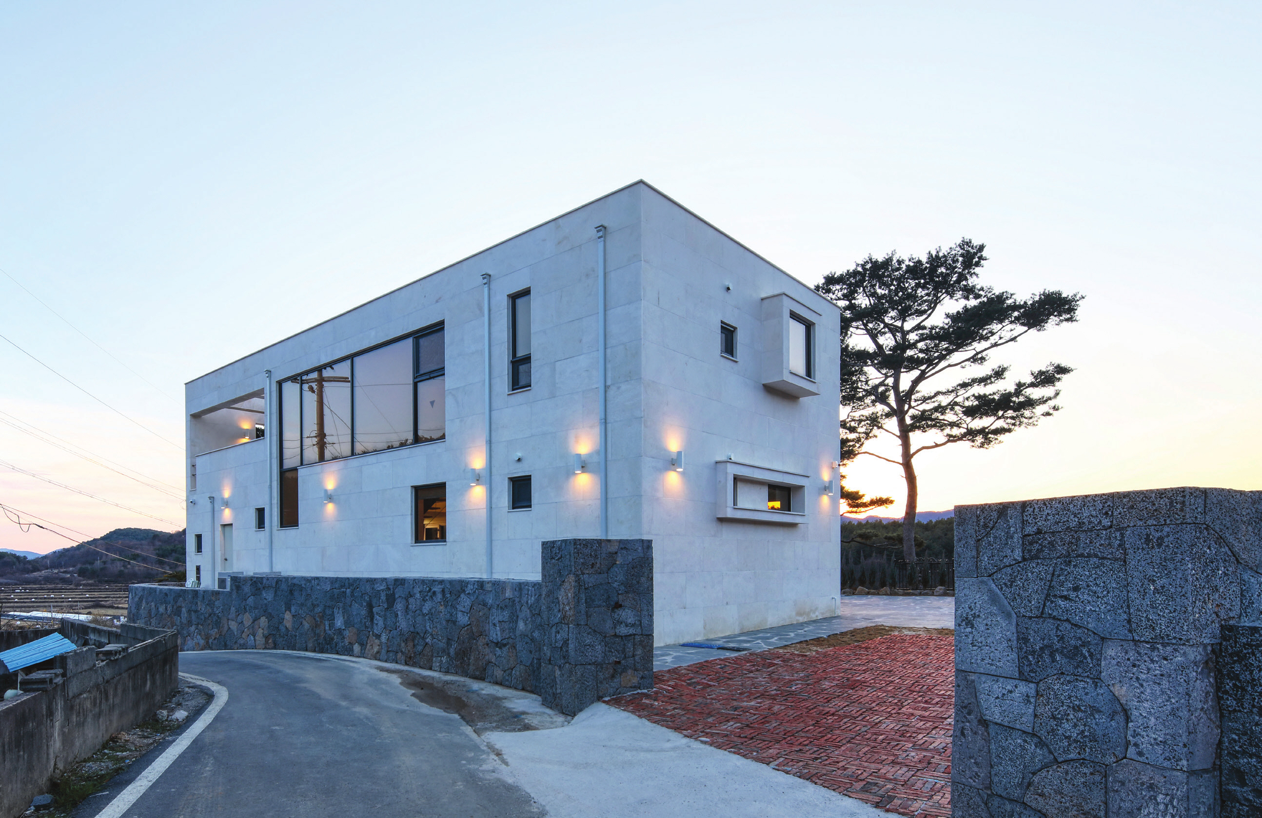 c_070-077 에펠건축_진주주택(표지)_-003.jpg