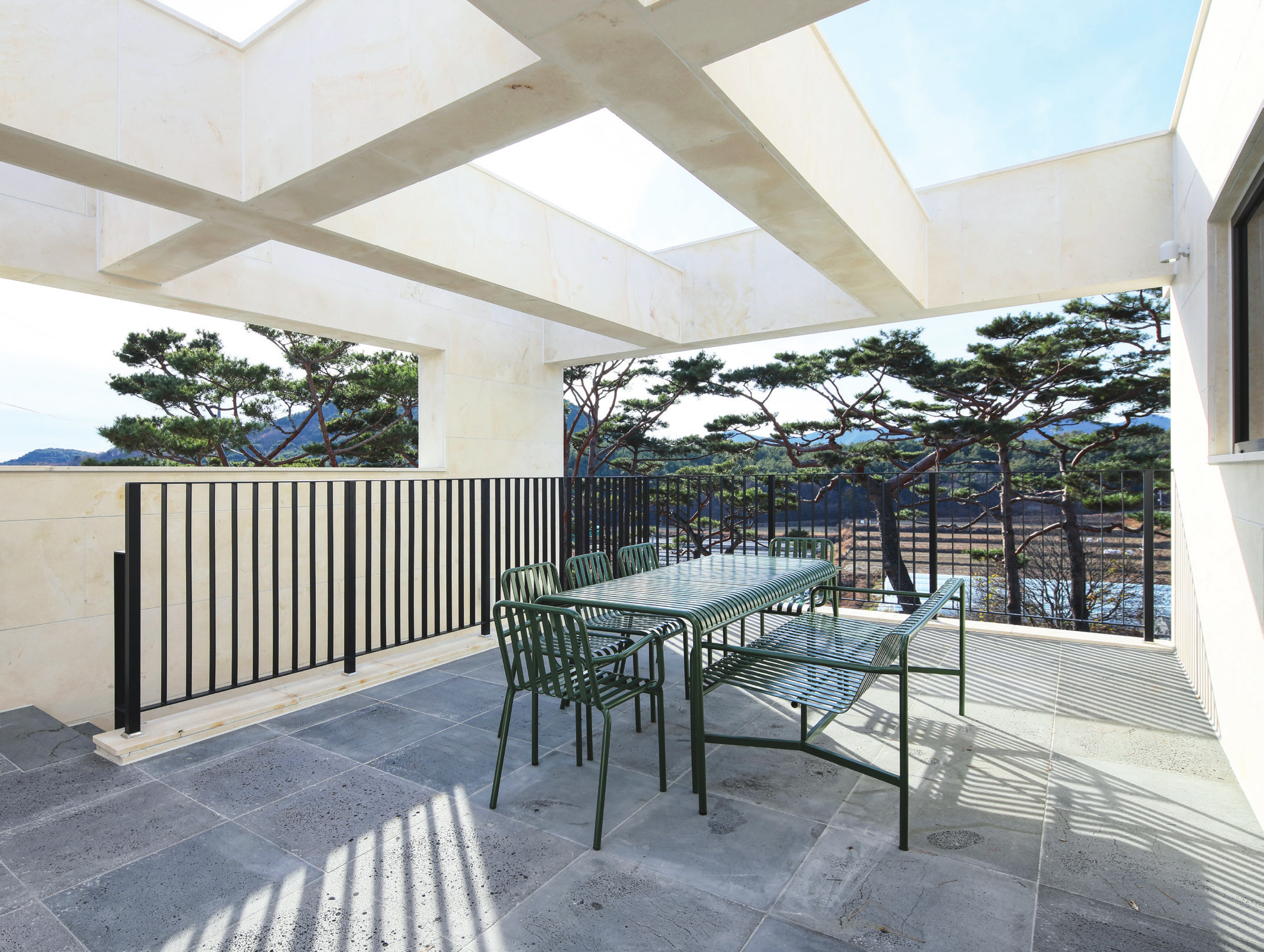 c_070-077 에펠건축_진주주택(표지)_-010.jpg