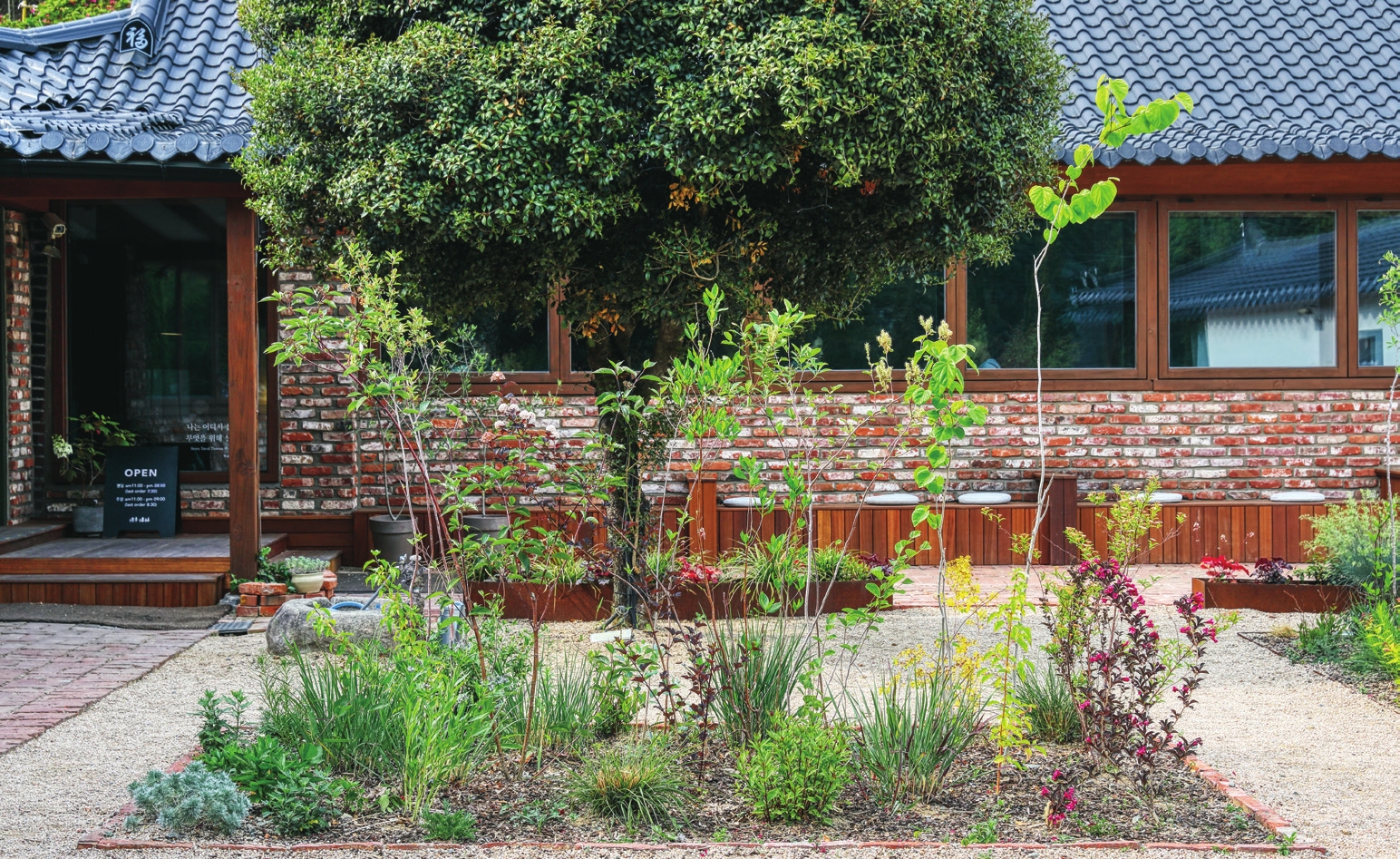 c_120-123 사계절정원_대구 오퐁드부아_-002.jpg