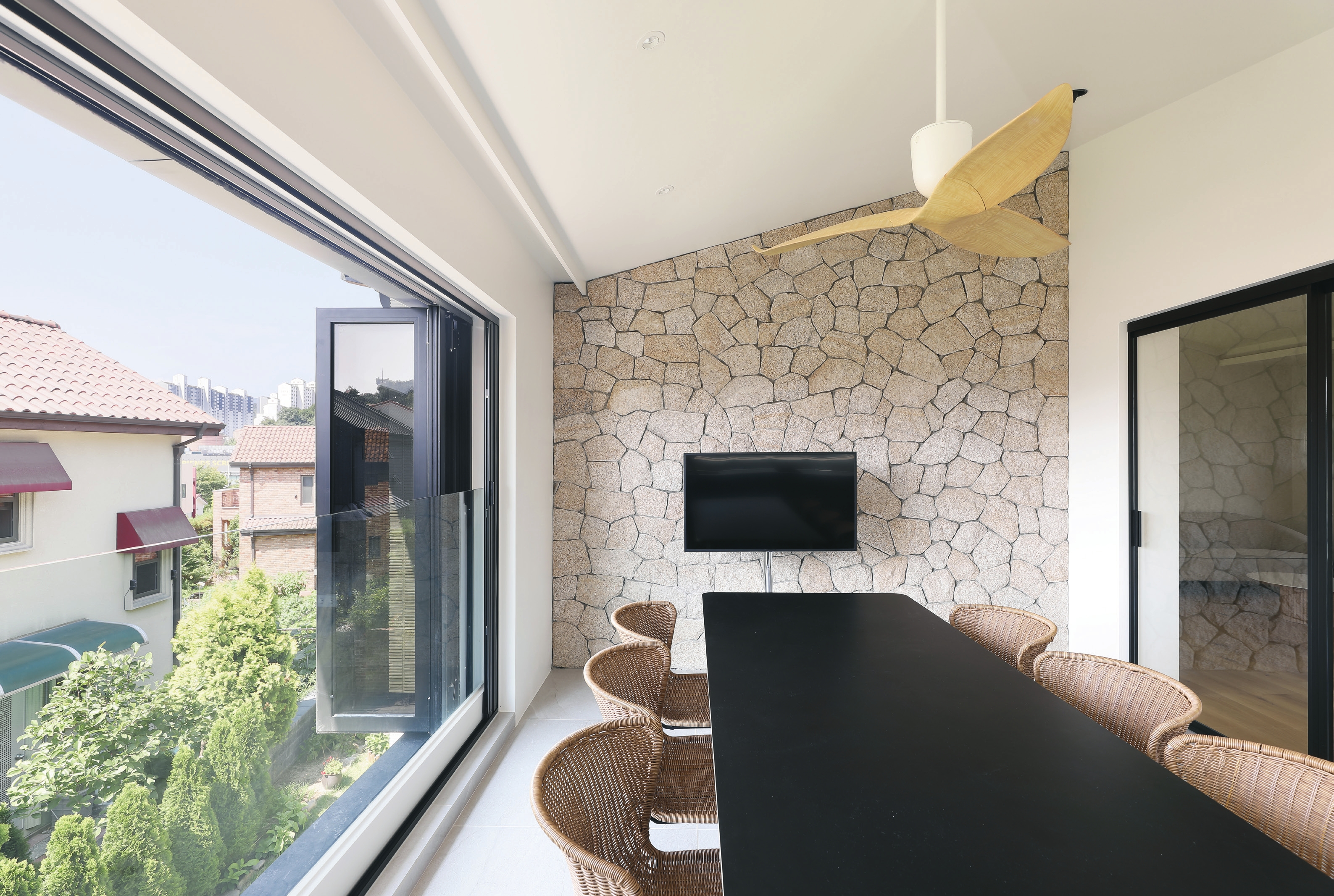 c_160-167 인테리어리모델링_스탠딩피쉬_-011.jpg