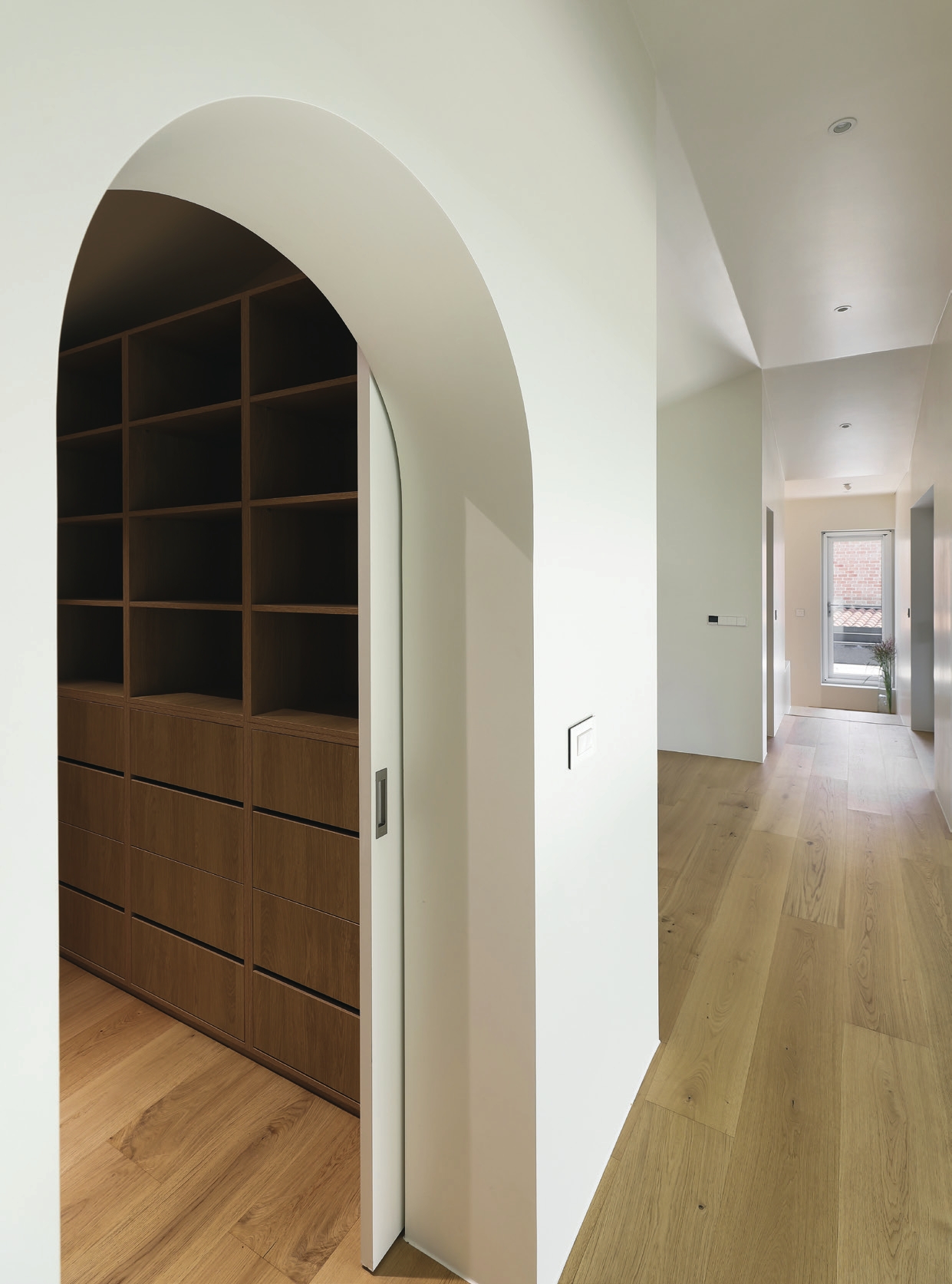 c_160-167 인테리어리모델링_스탠딩피쉬_-013.jpg