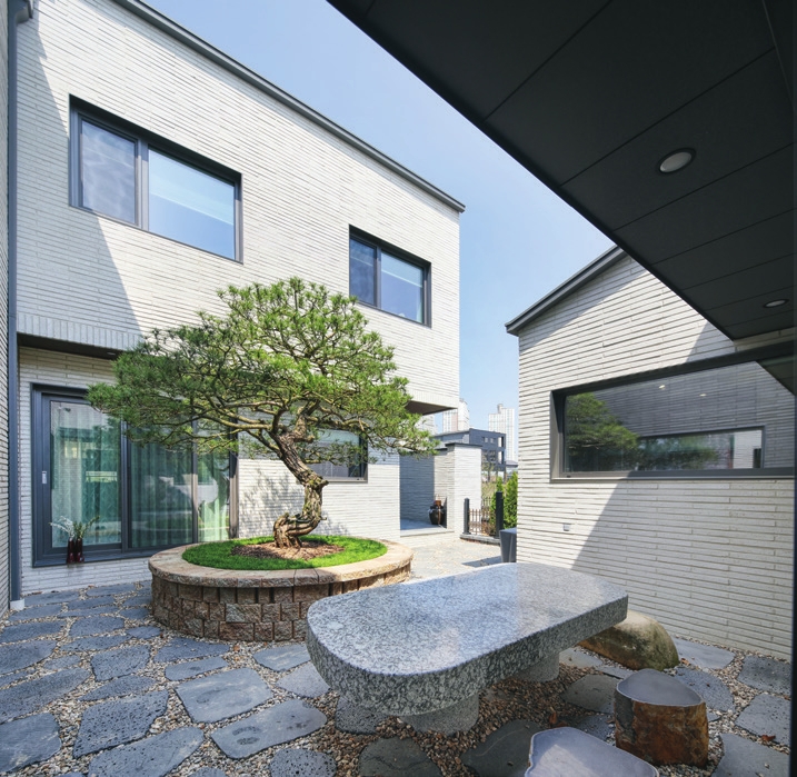 c_127-159 2월호_창간호 특집_-014.jpg