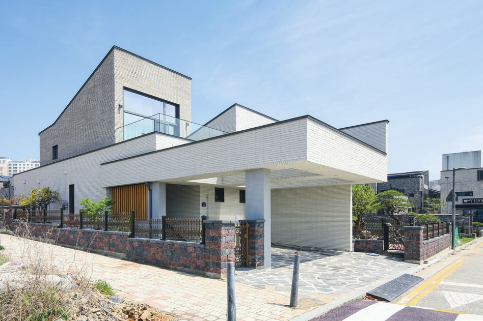 c_127-159 2월호_창간호 특집_-007.jpg