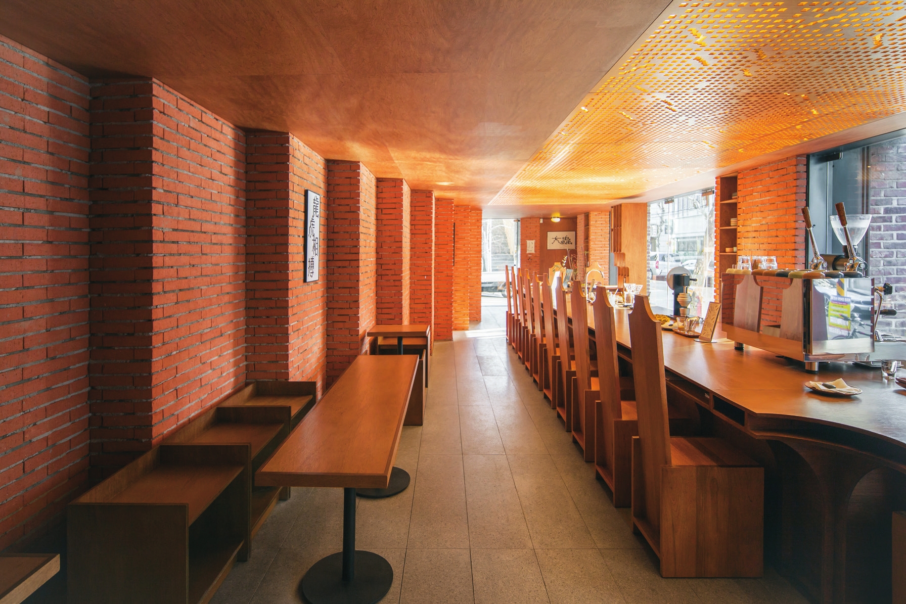 c_210-213 카페를열다_대충유원지_-006.jpg