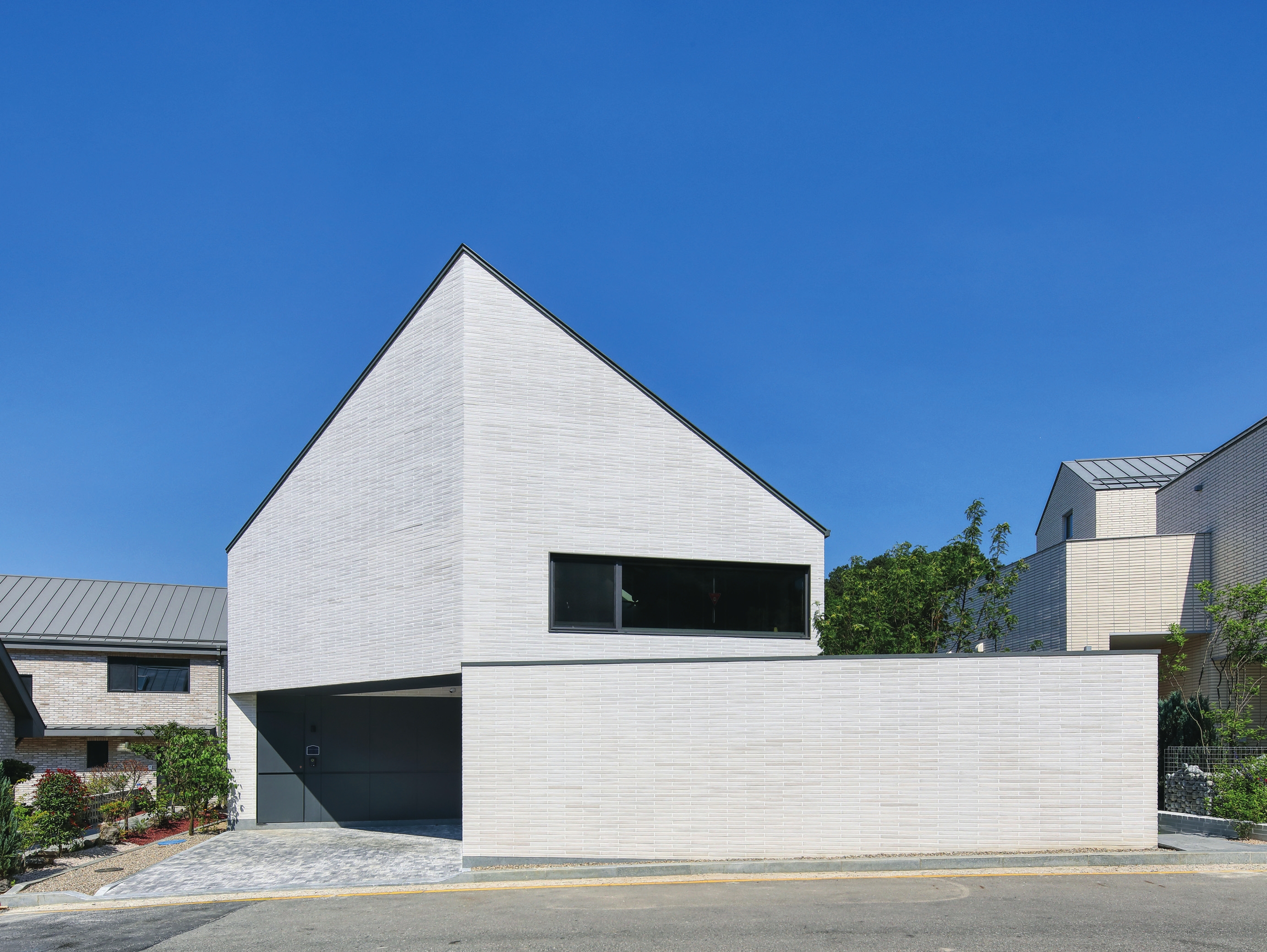 c_082-085 특집-하우스컬처(4p)_-001.jpg