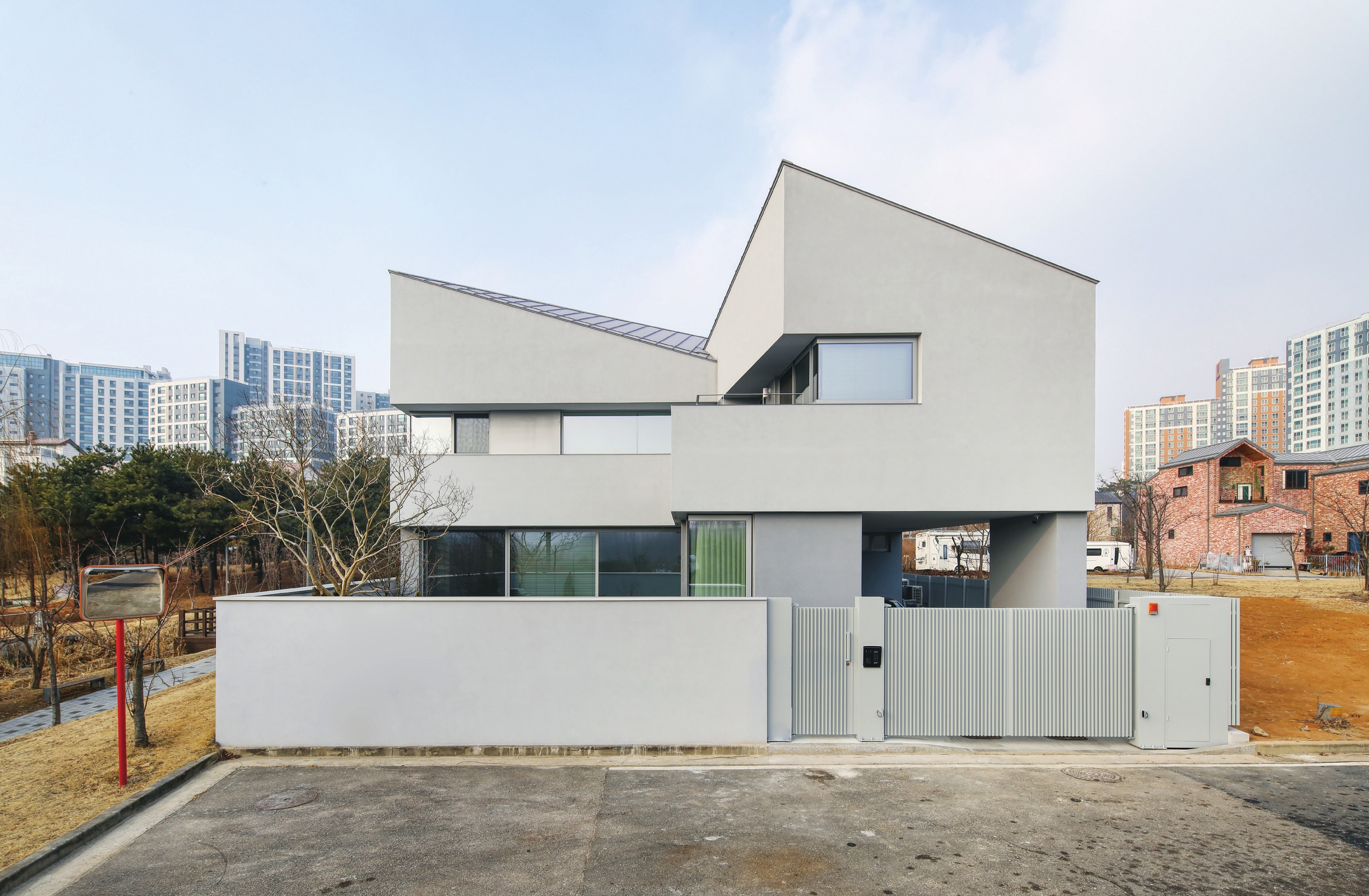 c_082-085 특집-하우스컬처(4p)_-004.jpg