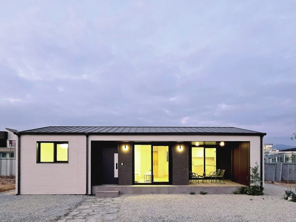 c_102-105 특집-한성모듈러(4p)_-000.jpg