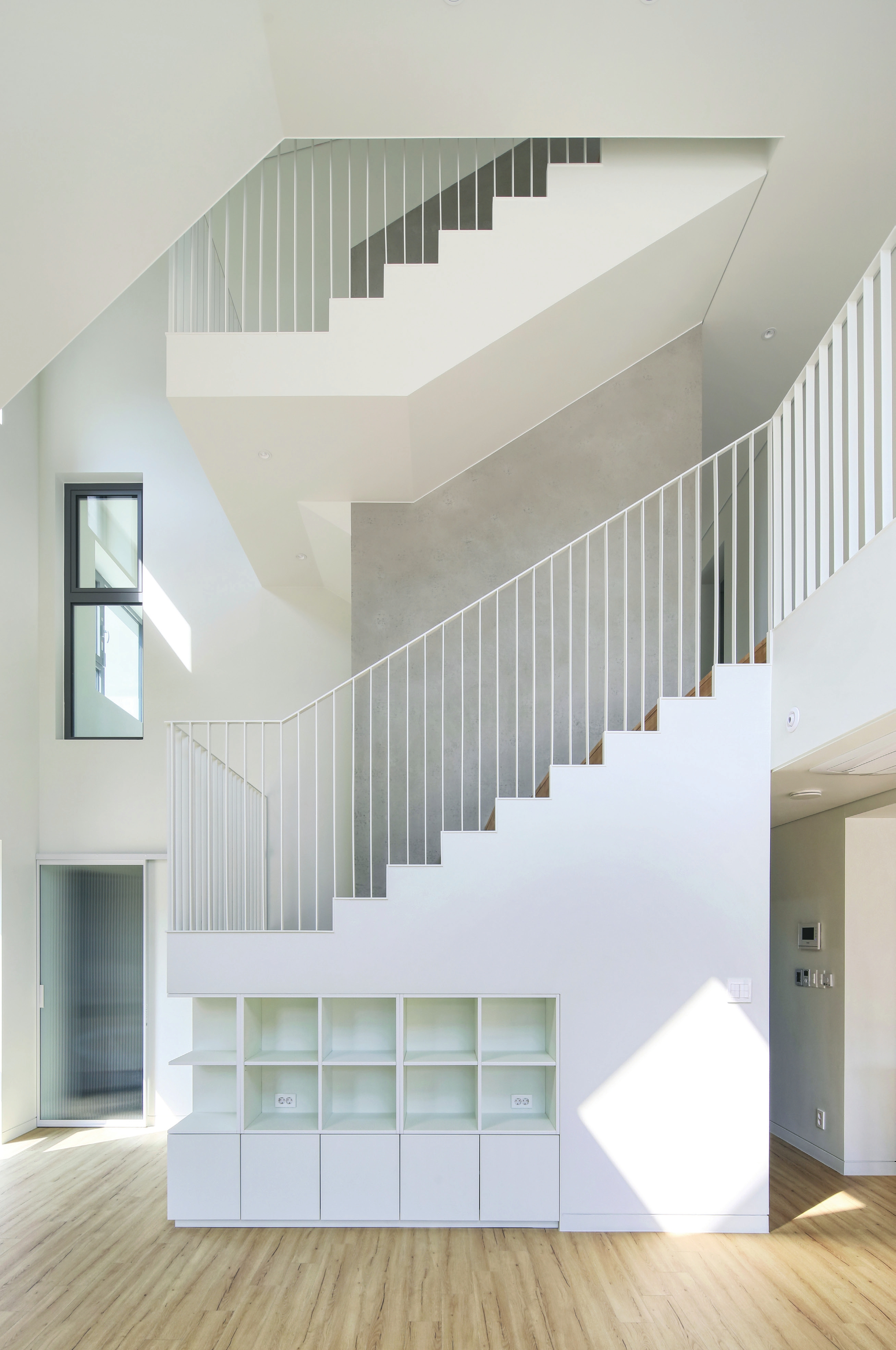 c_066-073 아뜰리에케이제이_하우스컬처(표지)_-006.jpg