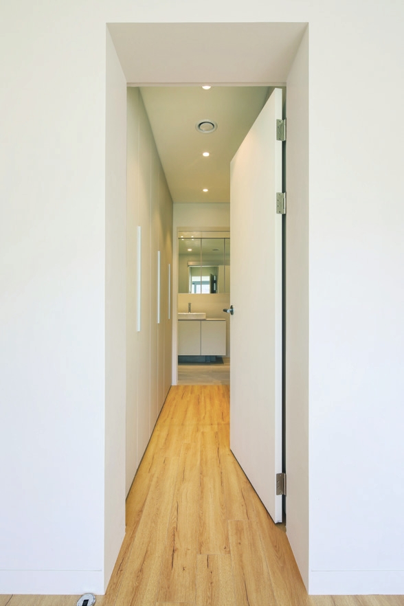 c_066-073 아뜰리에케이제이_하우스컬처(표지)_-010.jpg