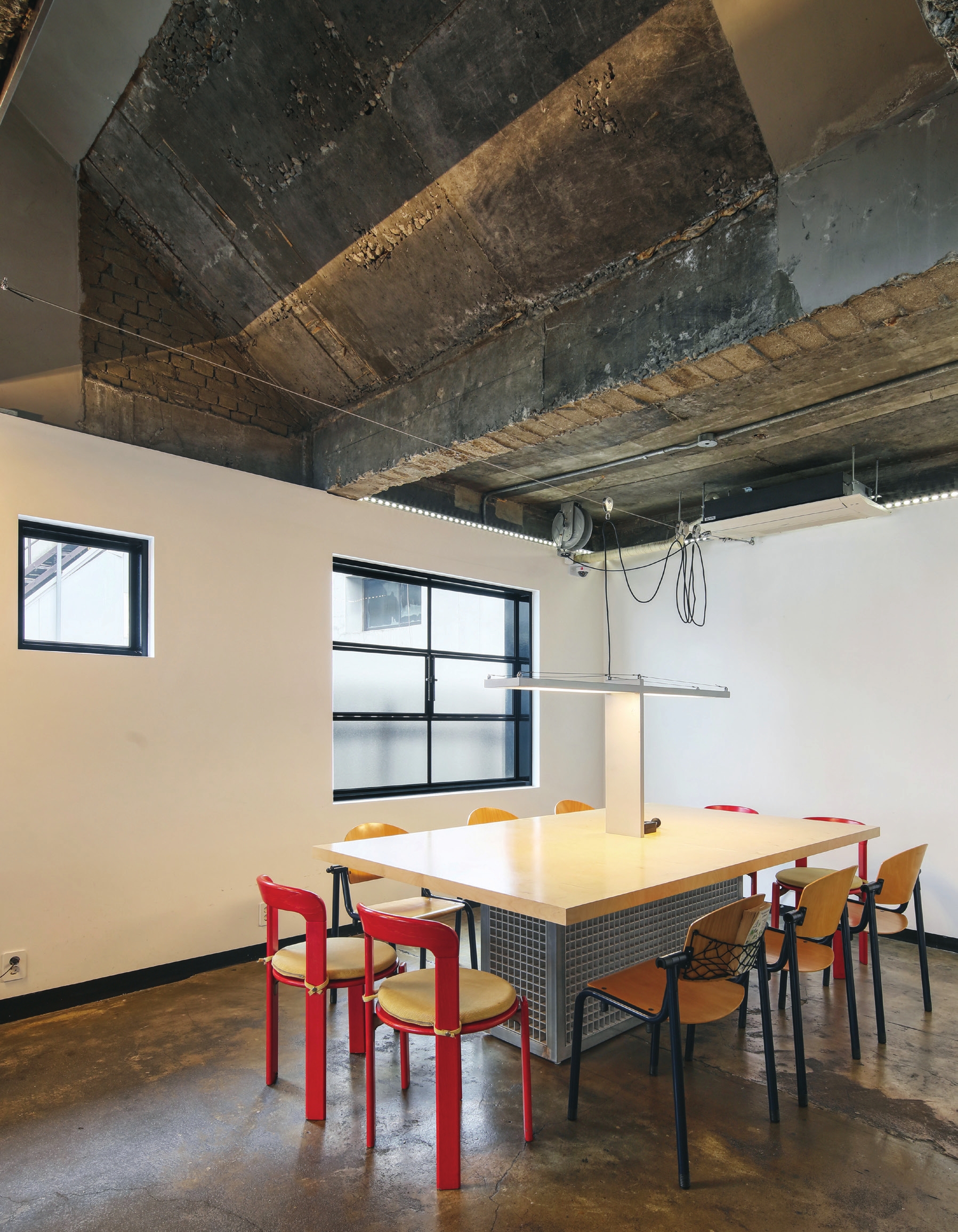 c_186-189 카페를 열다_데스툴_-000.jpg