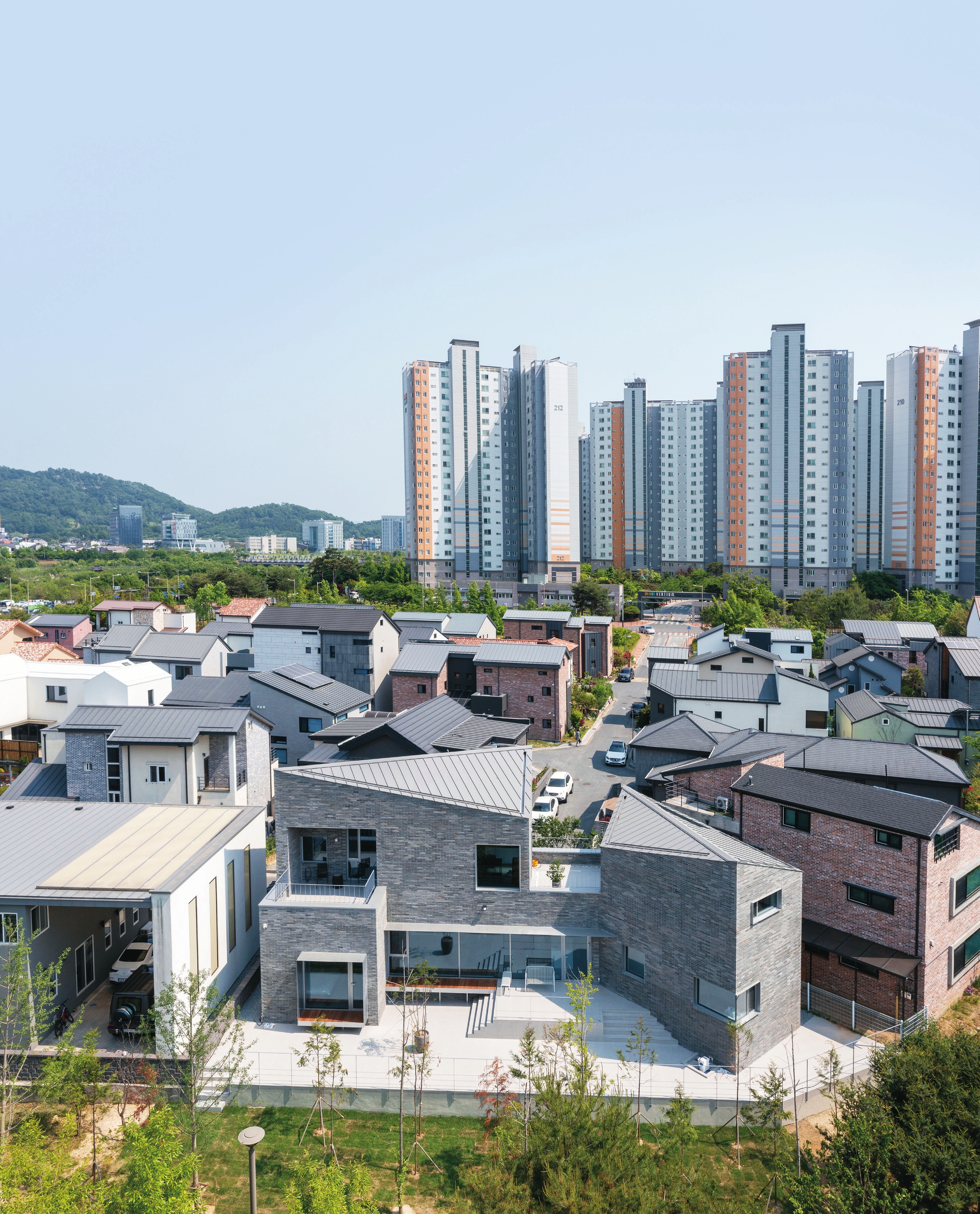 c_040-047 건축가의시선_리슈건축_-000.jpg