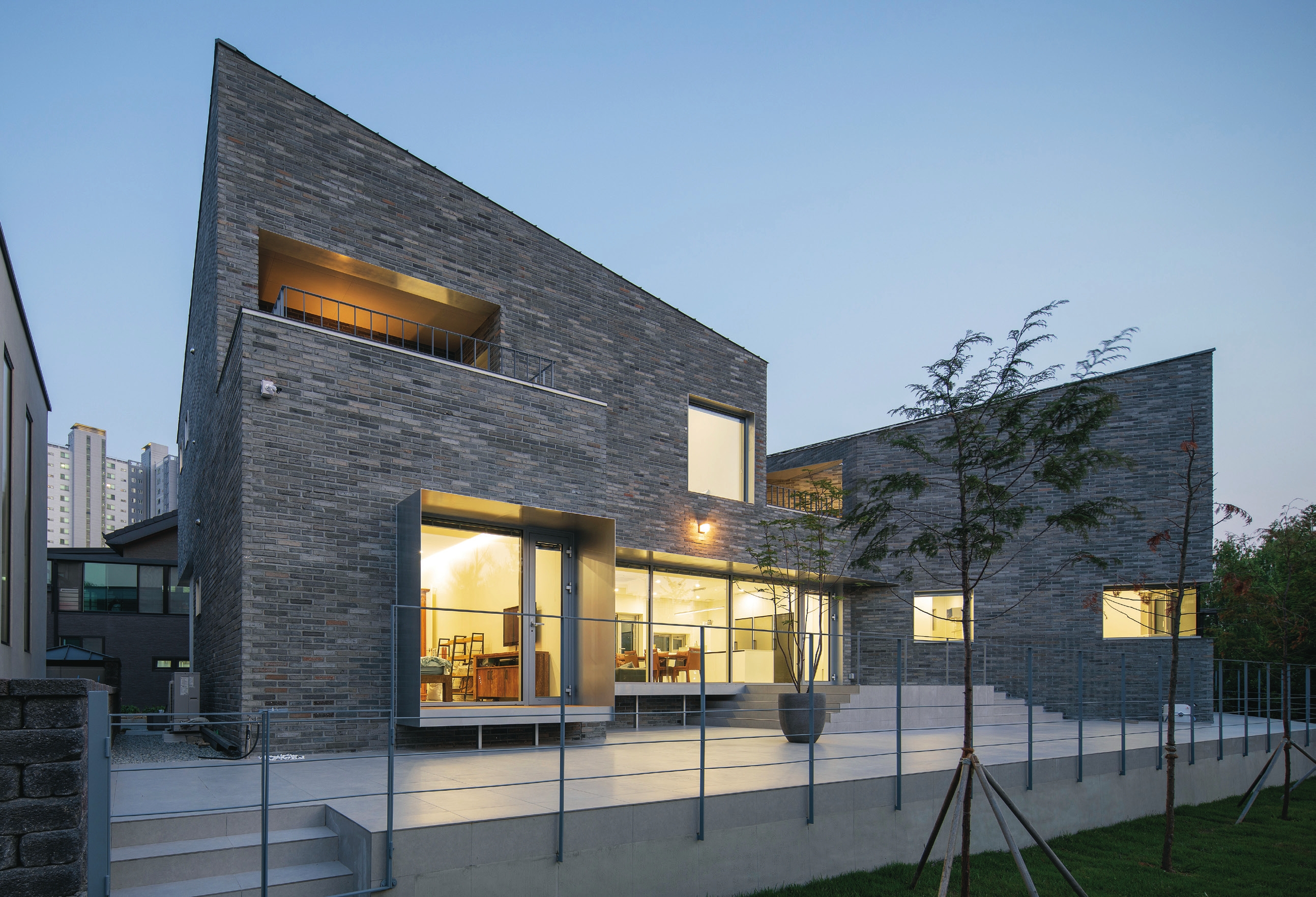 c_040-047 건축가의시선_리슈건축_-001.jpg