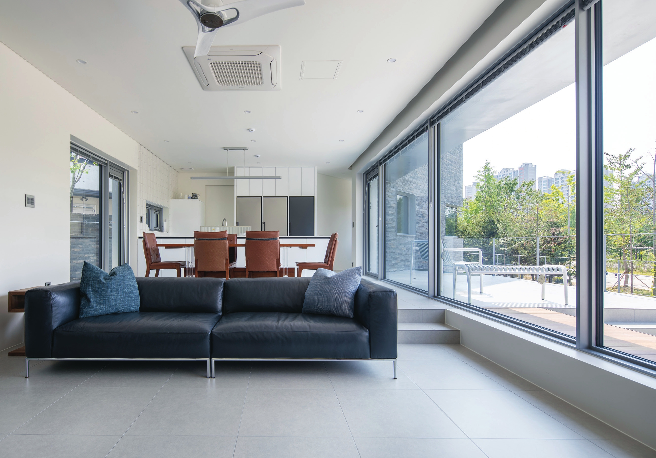 c_040-047 건축가의시선_리슈건축_-005.jpg