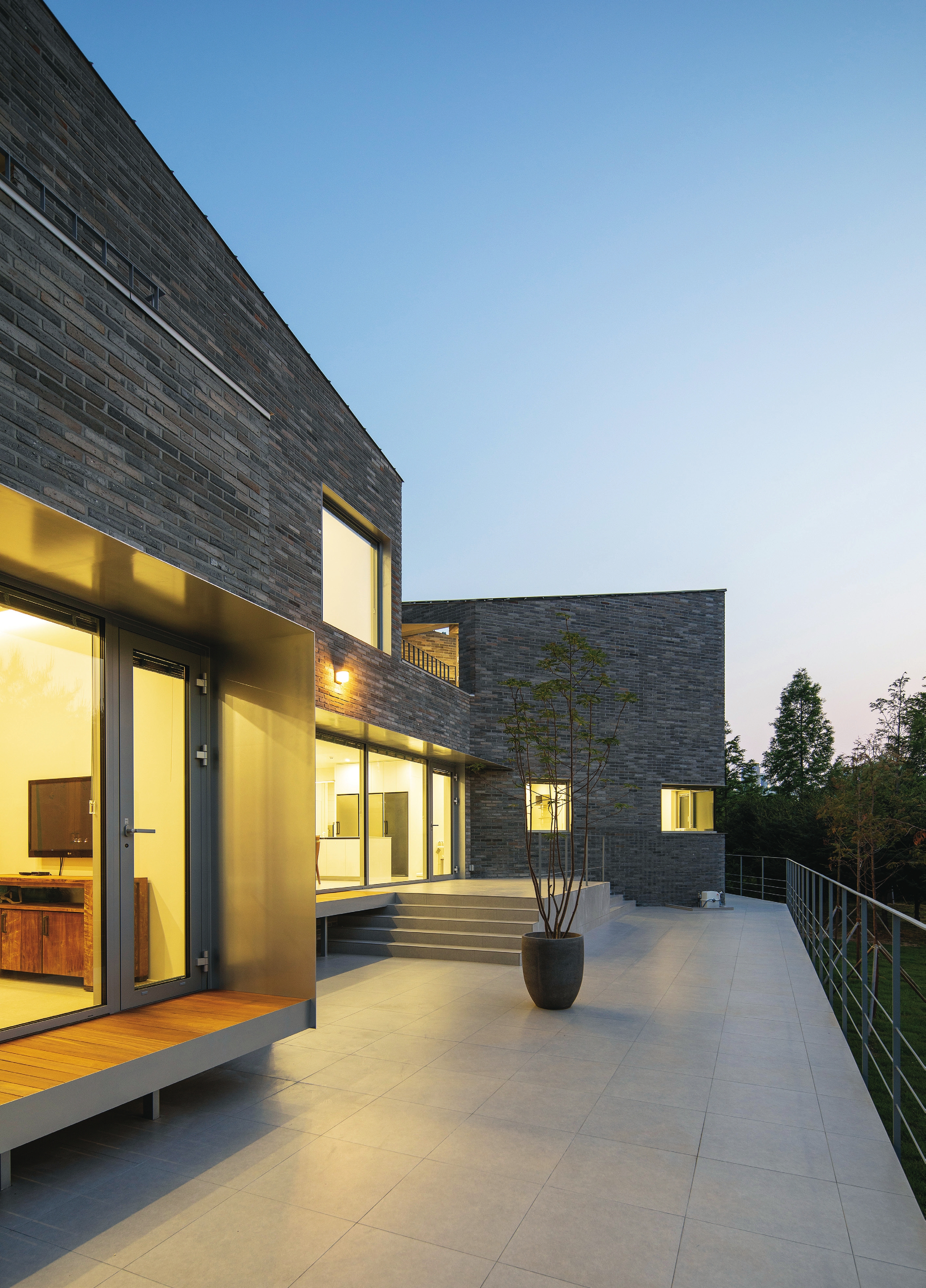 c_040-047 건축가의시선_리슈건축_-010.jpg